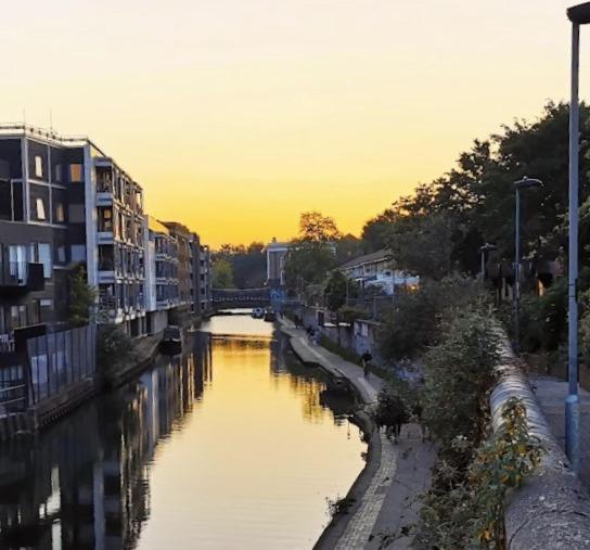 2 Bedroom Canal View, Near Kings Cross & Camden London Exterior photo